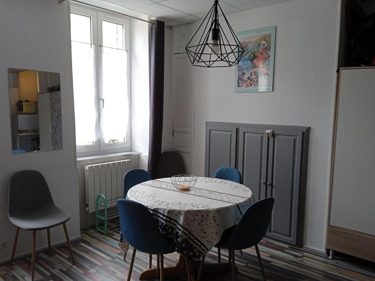 Appartement Familial - 2 Chambres Cauterets Buitenkant foto