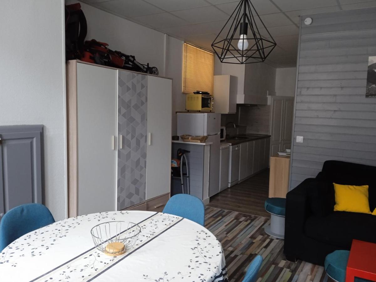 Appartement Familial - 2 Chambres Cauterets Buitenkant foto