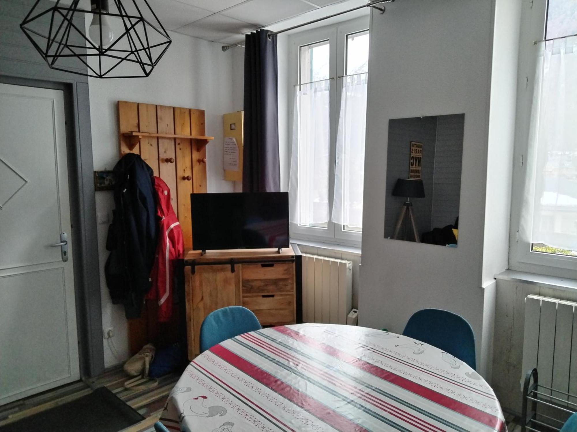 Appartement Familial - 2 Chambres Cauterets Buitenkant foto